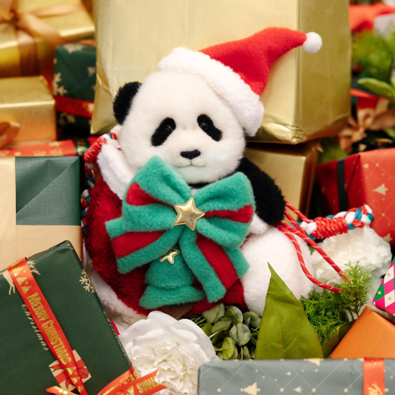 🎄クリスマス限定版 – 大きな頭のパンダのぬいぐるみストッキング